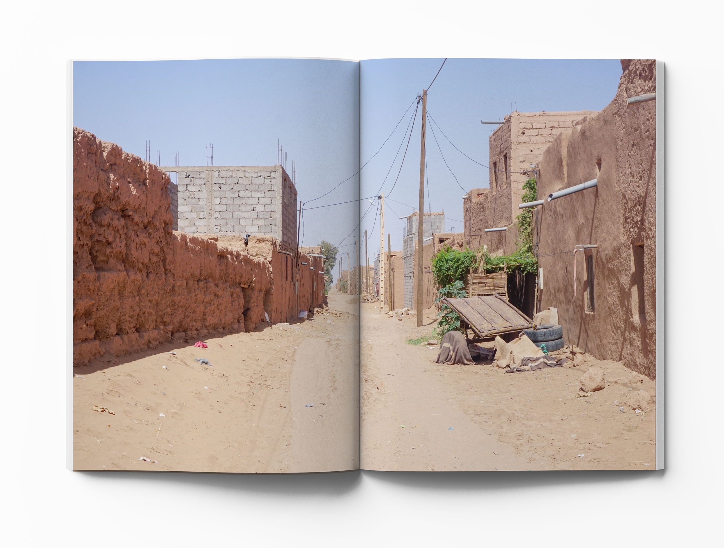 Morocco Photo book Mockup page 110-111