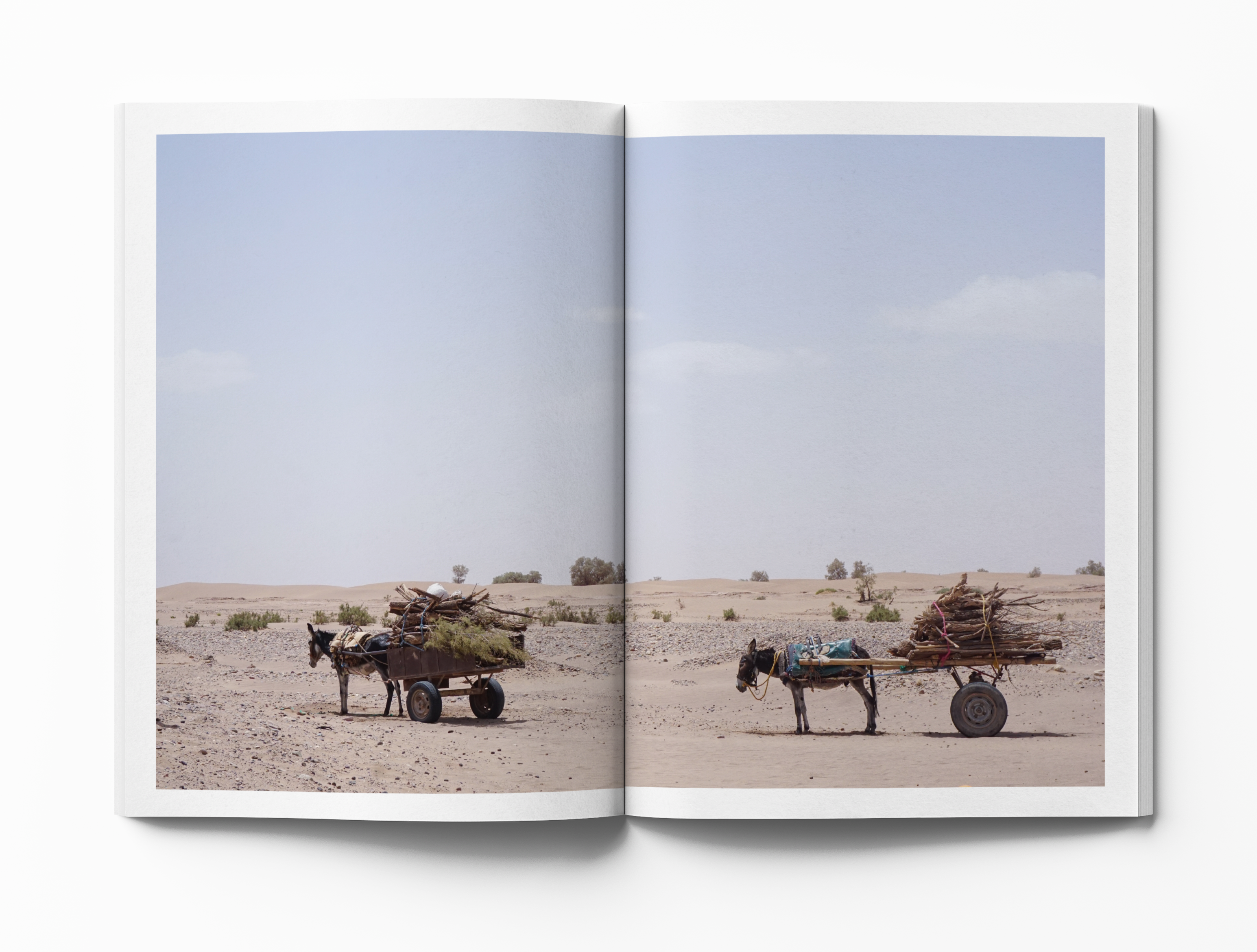 Morocco Photo book Mockup page 124-125